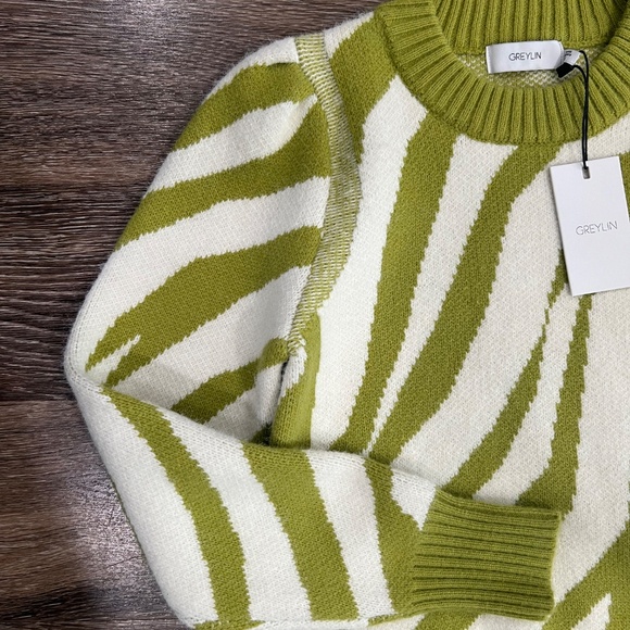 Greylin Harris Intarsia Knit Sweater - Picture 7 of 11